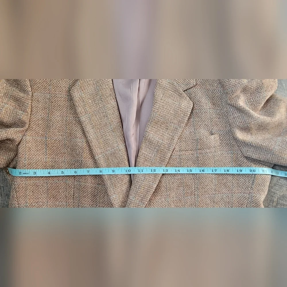 Vintage 80's Jordache Blazer Men's 44L Tan Faded Plaid 100% Wool Sport Coat